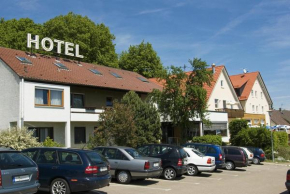 Гостиница Landhotel Gasthof am Berg  Дорнштадт